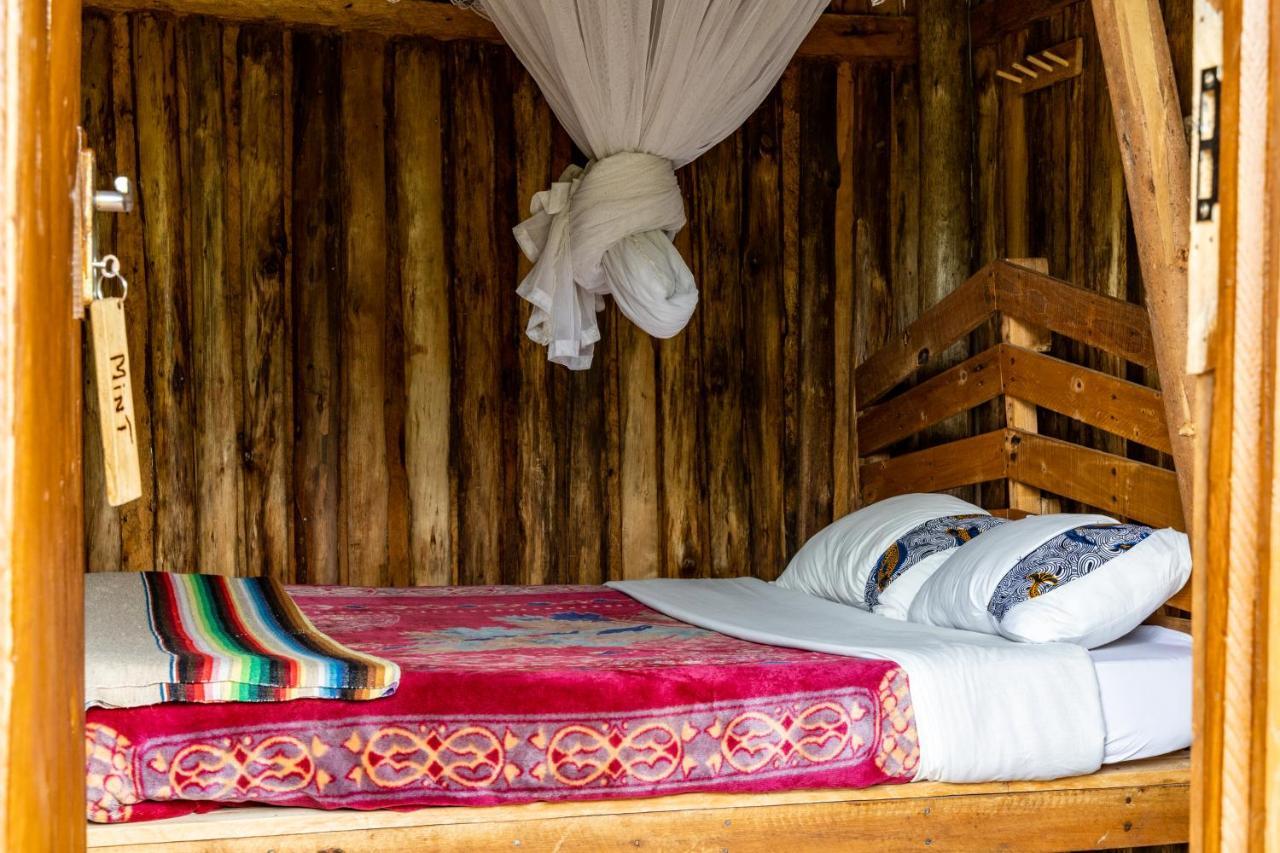 Kalitusi Nature Resort Fort Portal Eksteriør billede